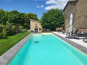 maison-villa à la vente -   71250  CLUNY, surface 221,5 m2 vente maison-villa - APR698822